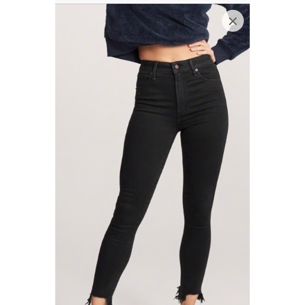 A&E high rise ankle jeans,blk wash,chewed hem,NWOT